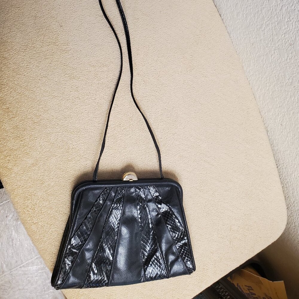 Vintage Susan Gail Black Genuine Snakeskin Clutch w/ Shoulder Strap